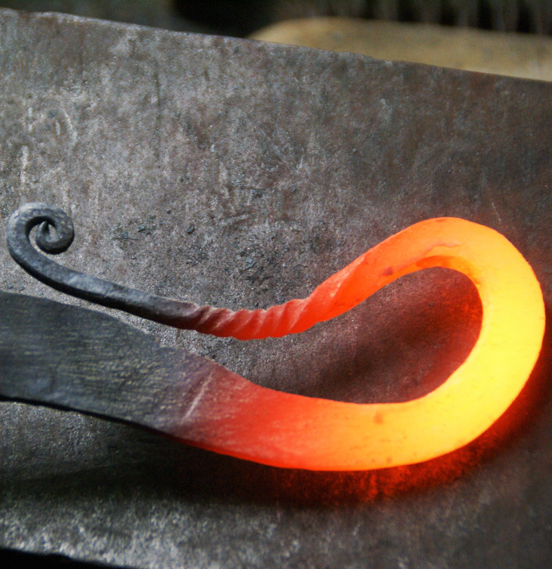 metal en fusion couteau