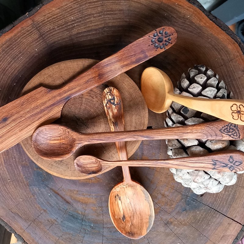 objets bois cuillères spatules